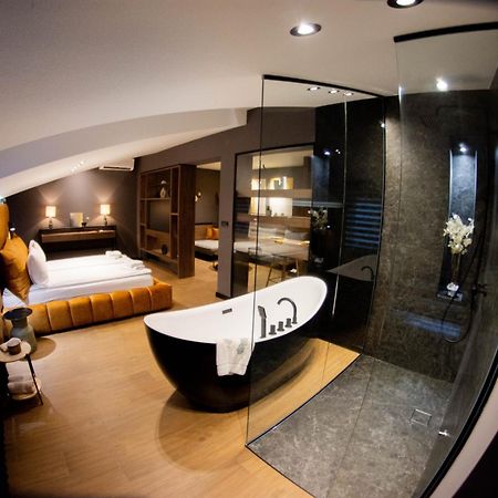Kristall Apartments Premium Szabács Kültér fotó