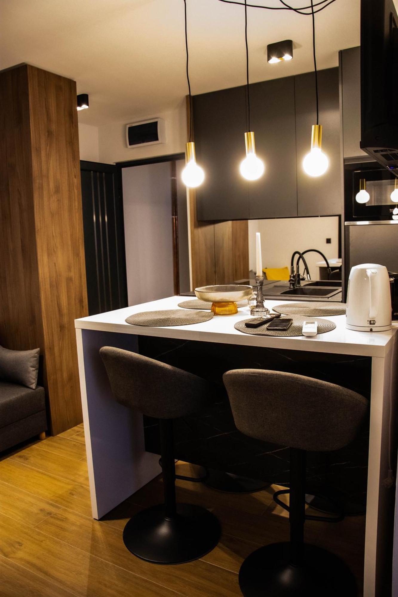 Kristall Apartments Premium Szabács Kültér fotó