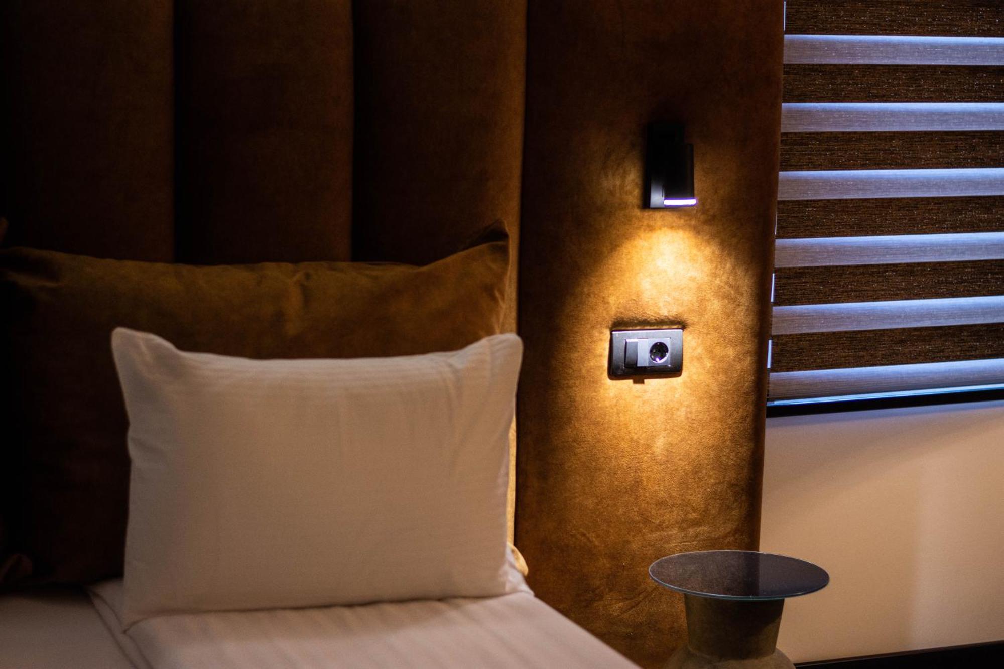 Kristall Apartments Premium Szabács Kültér fotó
