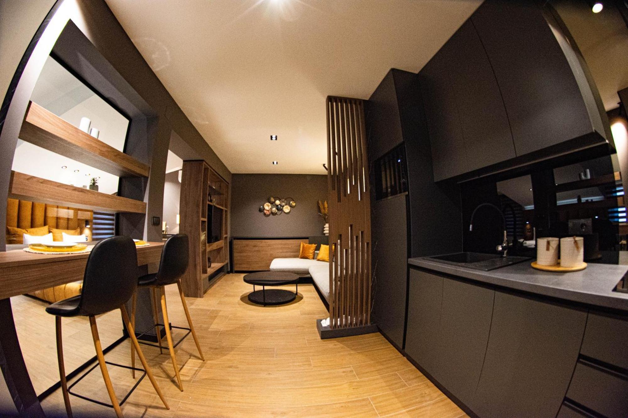 Kristall Apartments Premium Szabács Kültér fotó